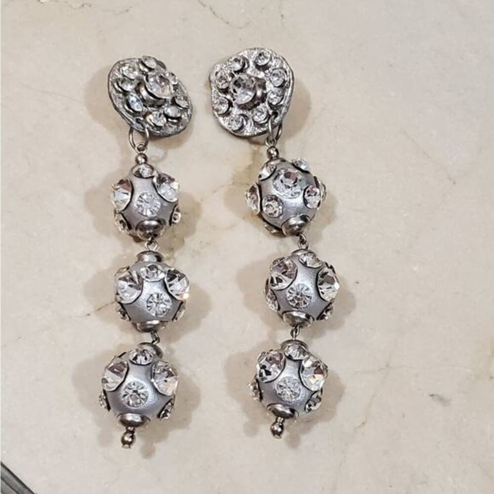 Vintage Style Silver Tone Crystal Tiered Sphere Clip On Drop Statement Earrings
